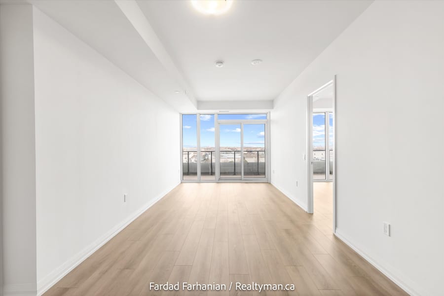 8960 Jane Street #523, Vaughan (Concord), Ontario, L4K 0N9, photo 5
