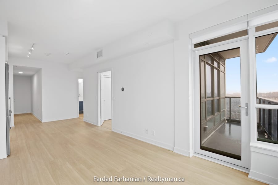 30 Upper Mall Way #3002, Vaughan (Brownridge), Ontario, L4J 0L7, photo 4