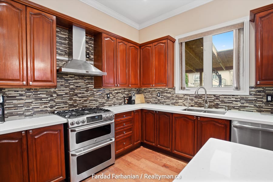 247 Sunset Beach Road SW, Richmond Hill (Oak Ridges Lake Wilcox), Ontario, L4E 3H3, photo 4