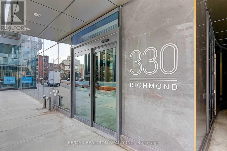 330 Richmond Street W #2512, Toronto (Waterfront Communities), Ontario, M5V 1X2, photo 2
