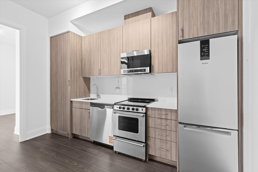 412 Silver Maple Road, Unit #501, Oakville (Joshua Meadows), Ontario, L6H 7E3, photo 3