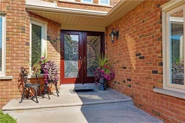19 Phelps Dr, Brampton (Northwood Park), Ontario, L6X 3V8, photo 4