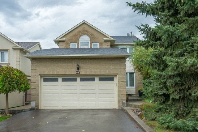 25 Peevers Cres, Newmarket (Glenway Estates), Ontario, L3Y 7T5, photo 2